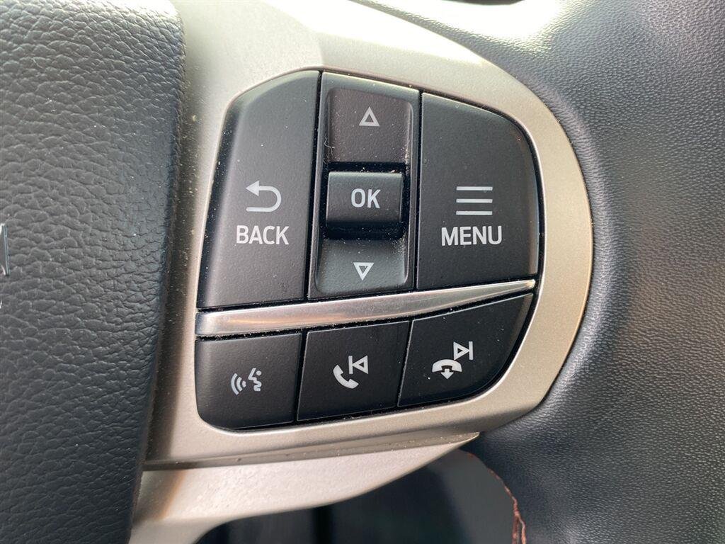 Used 2025 Iconic Silver Ford Active image 20