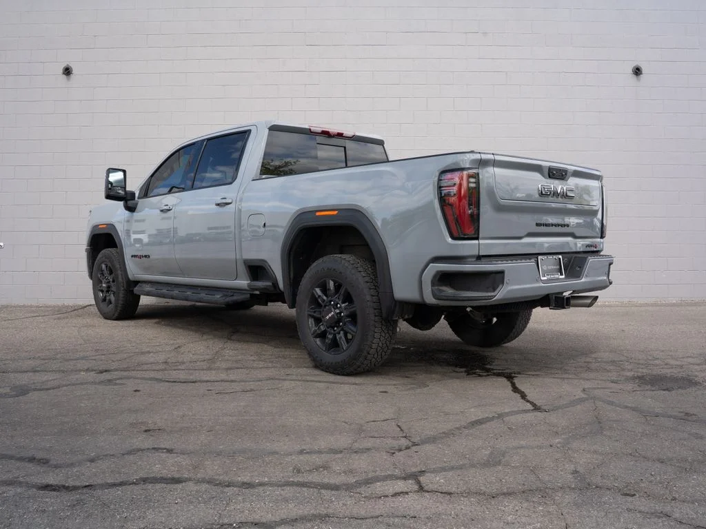 Used 2025 Gray GMC AT4 image 3