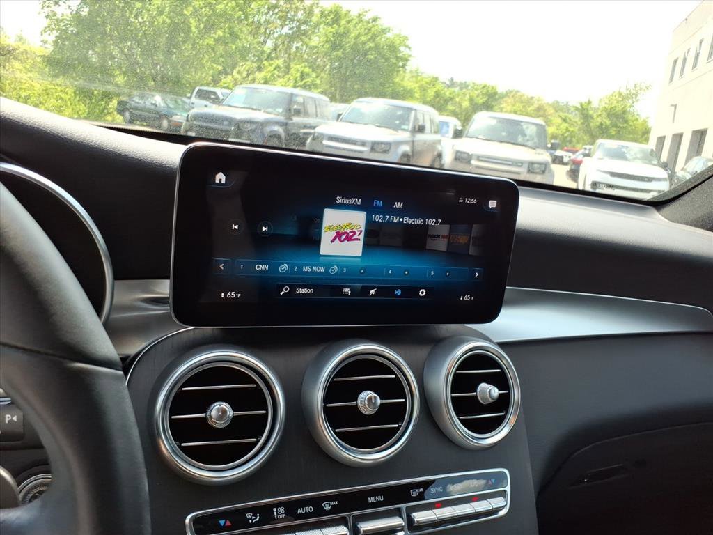 Used 2022 Polar White Mercedes-Benz GLC 300 image 20