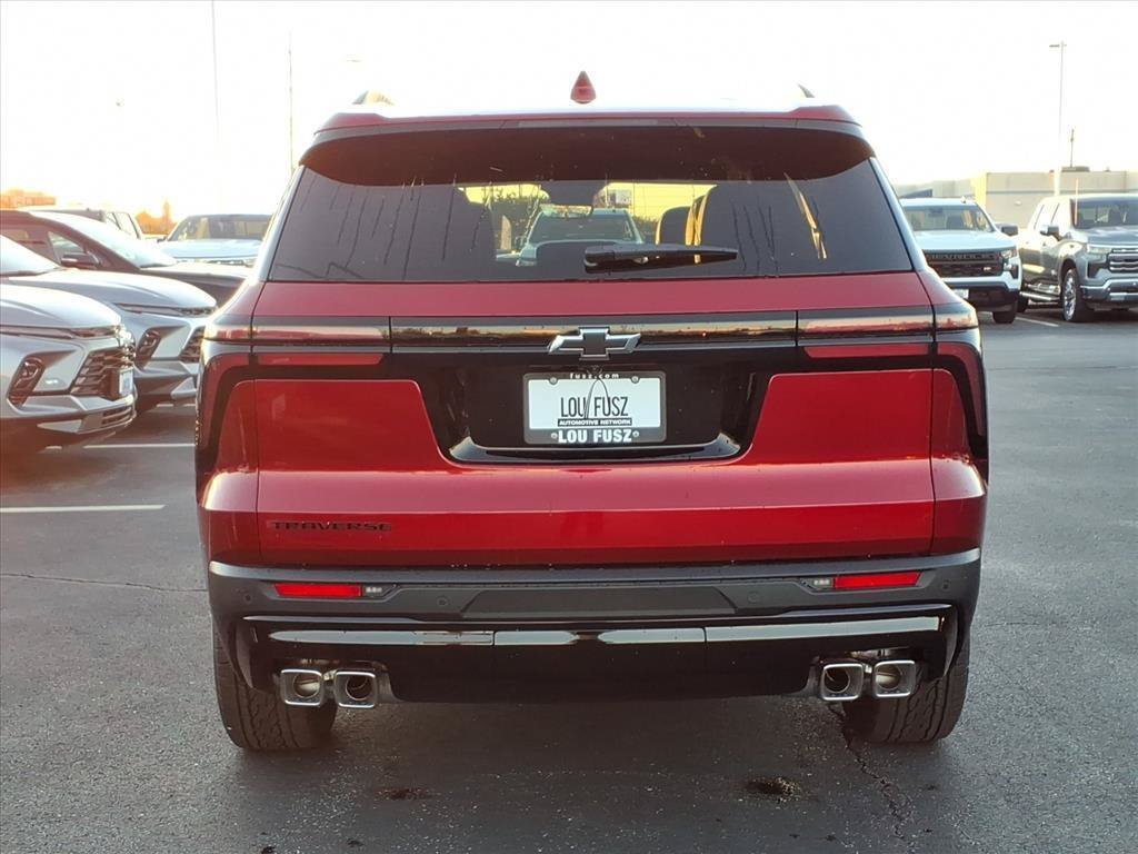 2026 Chevrolet Traverse LT - Photo 18