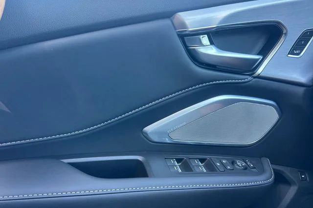 New 2026 Platinum White Pearl Acura Technology Package image 8
