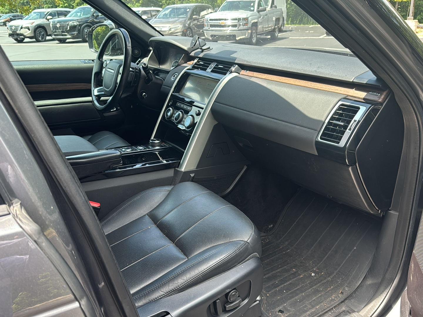 Used 2019 Corris Gray Metallic Land Rover HSE image 13