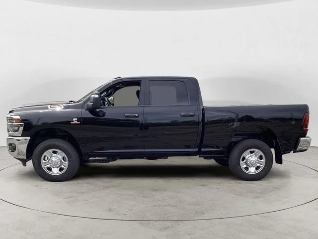 New 2026 Diamond Black Crystal Pearlcoat Ram TRADESMAN CREW CAB 4X4 6