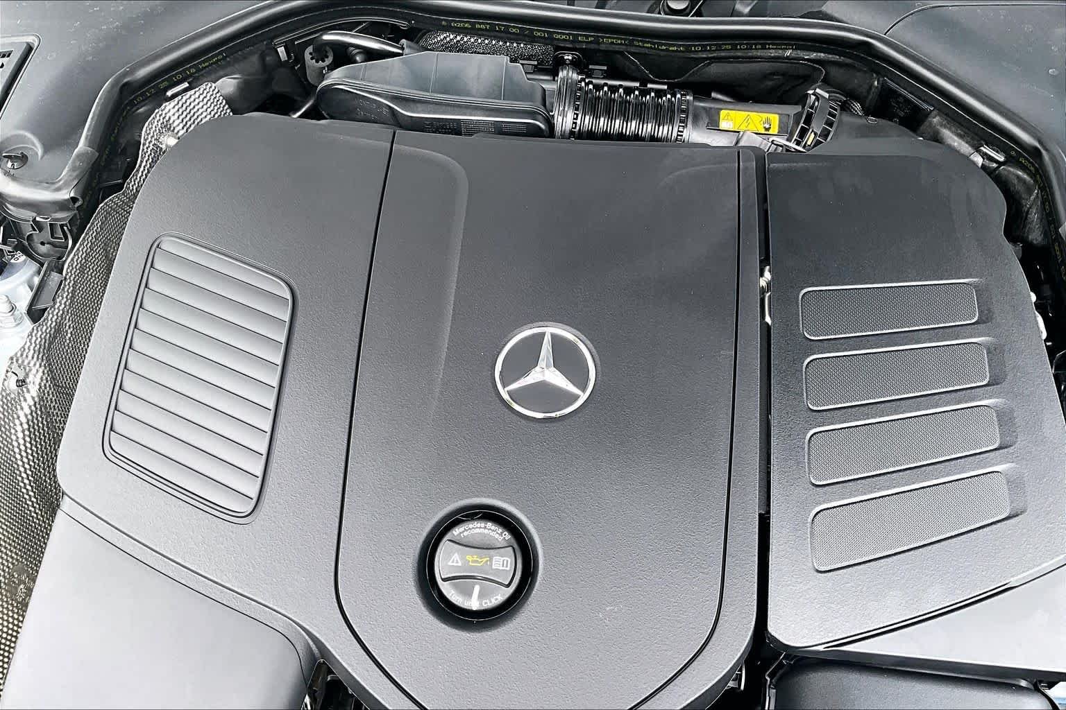 New 2026 Cirrus Silver Metallic Mercedes-Benz C 300 image 18