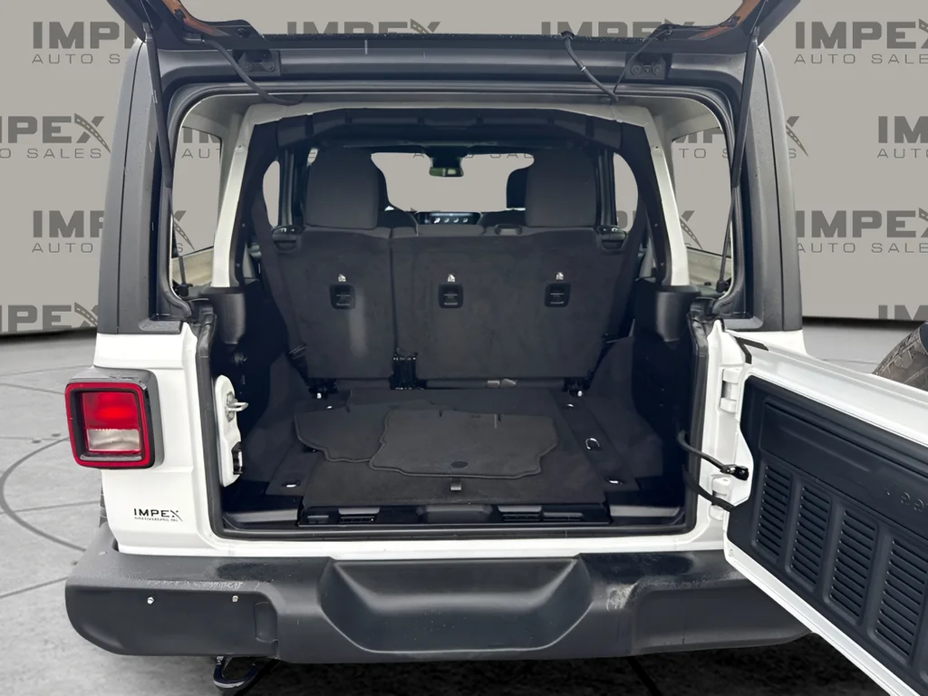 Used 2025 White Jeep Sport S image 26
