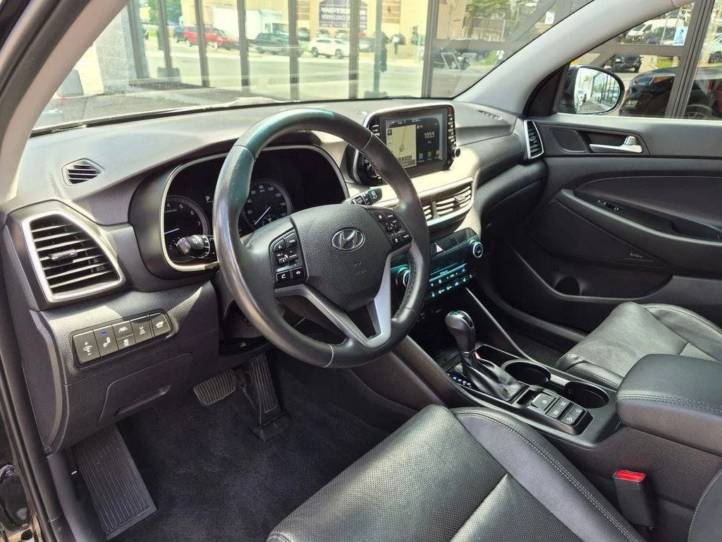 Used 2020 Black Hyundai Ultimate image 14