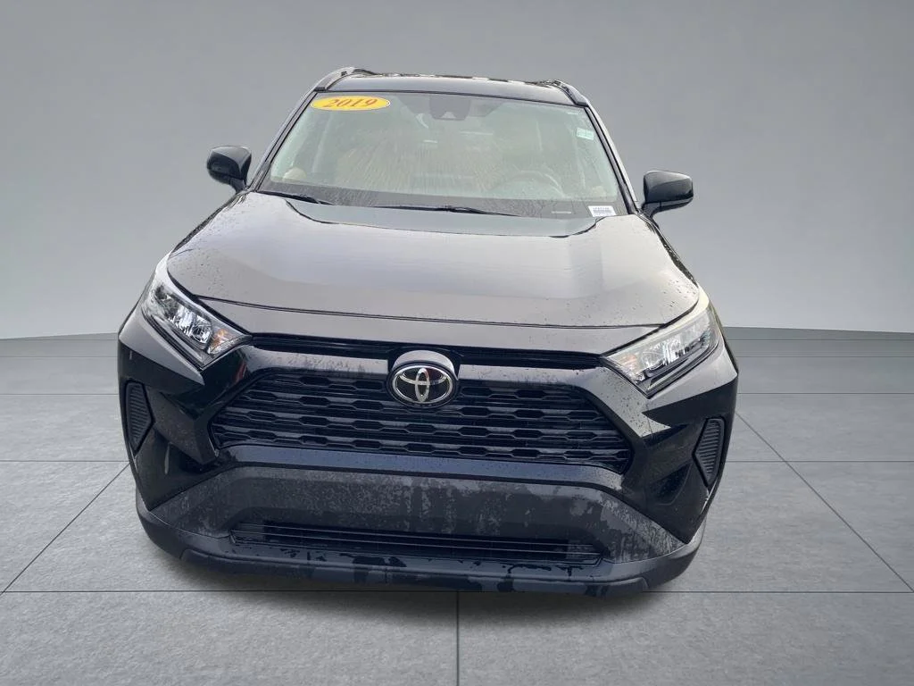 Used 2019 Black Toyota LE image 17