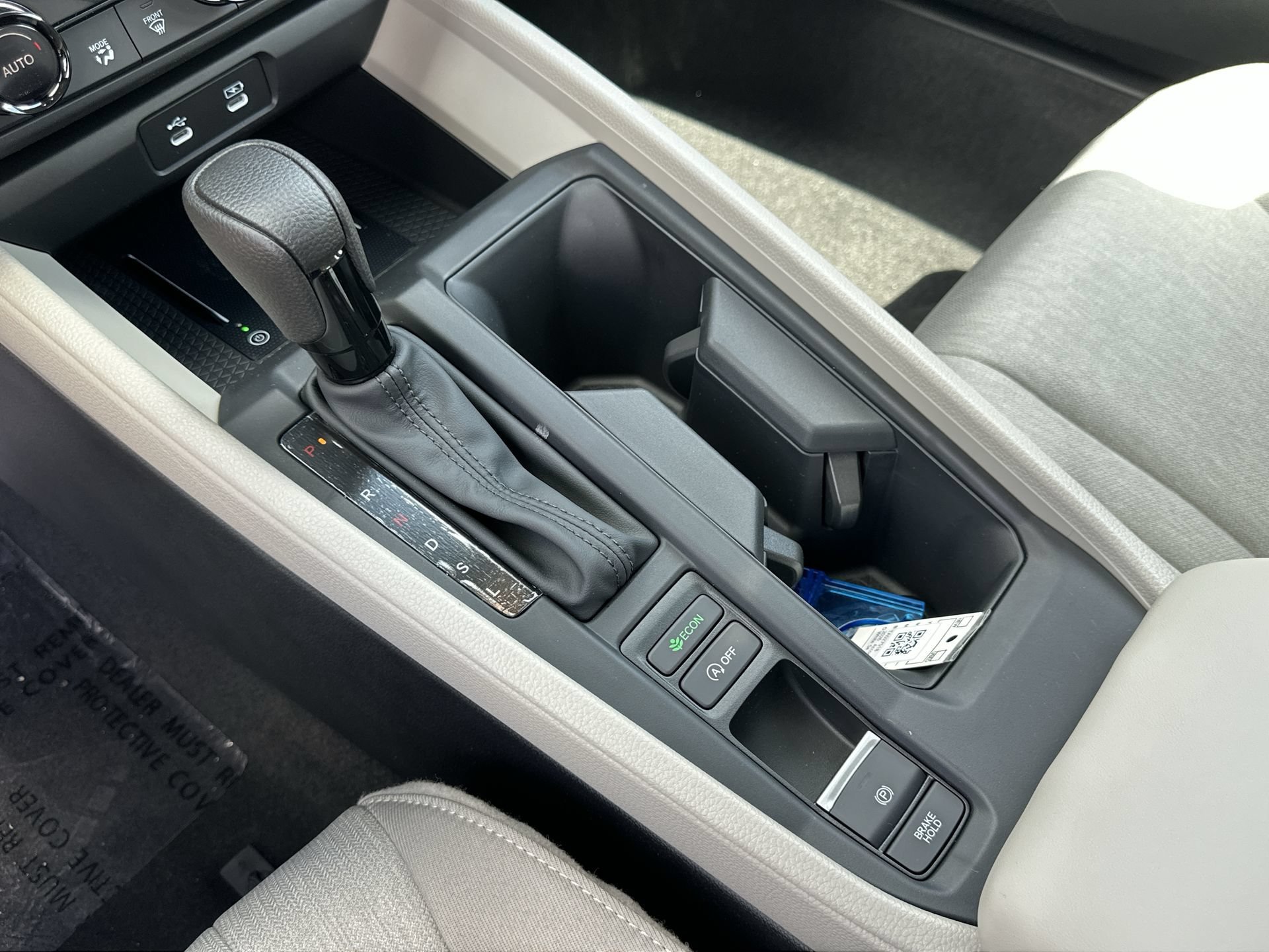 New 2026 Platinum White Pearl Honda SE image 24