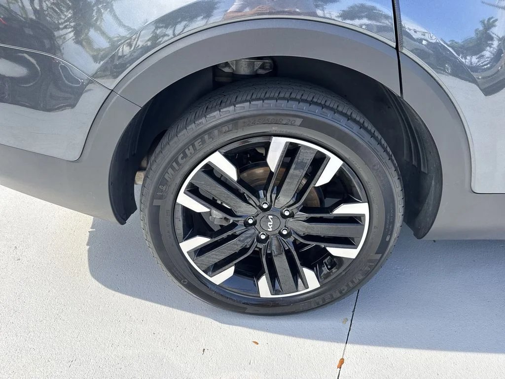 Used 2023 Gray Kia SX-Prestige image 62