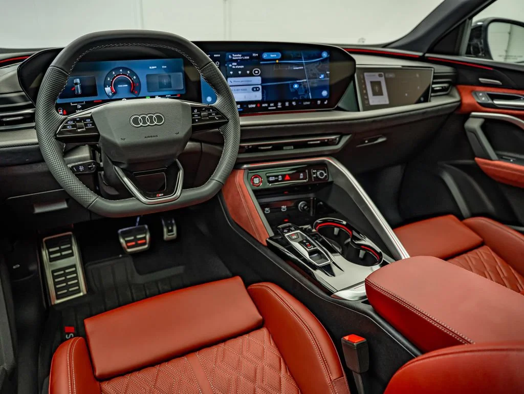 New 2026 Glacier White Metallic Audi Premium Plus image 30