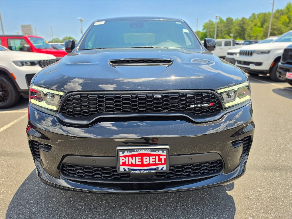 New 2026 Diamond Black Clear-Coat Exterior Paint Dodge GT Plus image 7