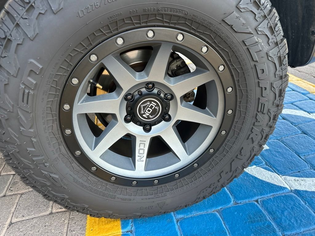 Used 2013 Magnetic Gray Metallic Toyota Limited image 8