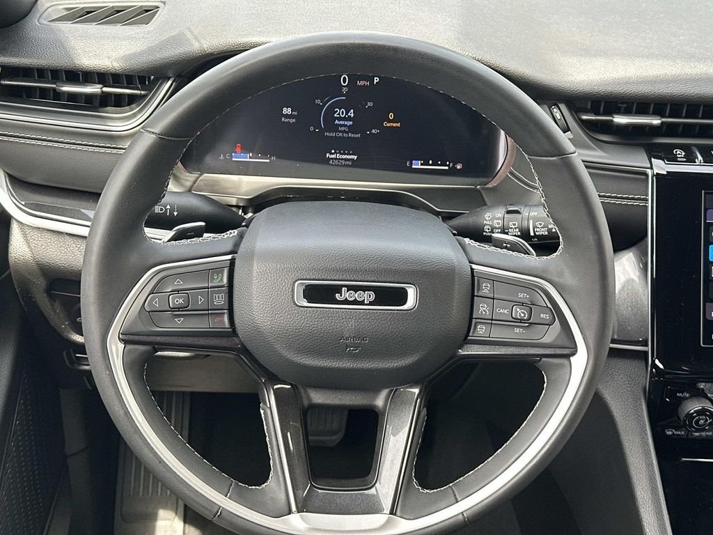 Used 2023 Gray Jeep Altitude X image 20