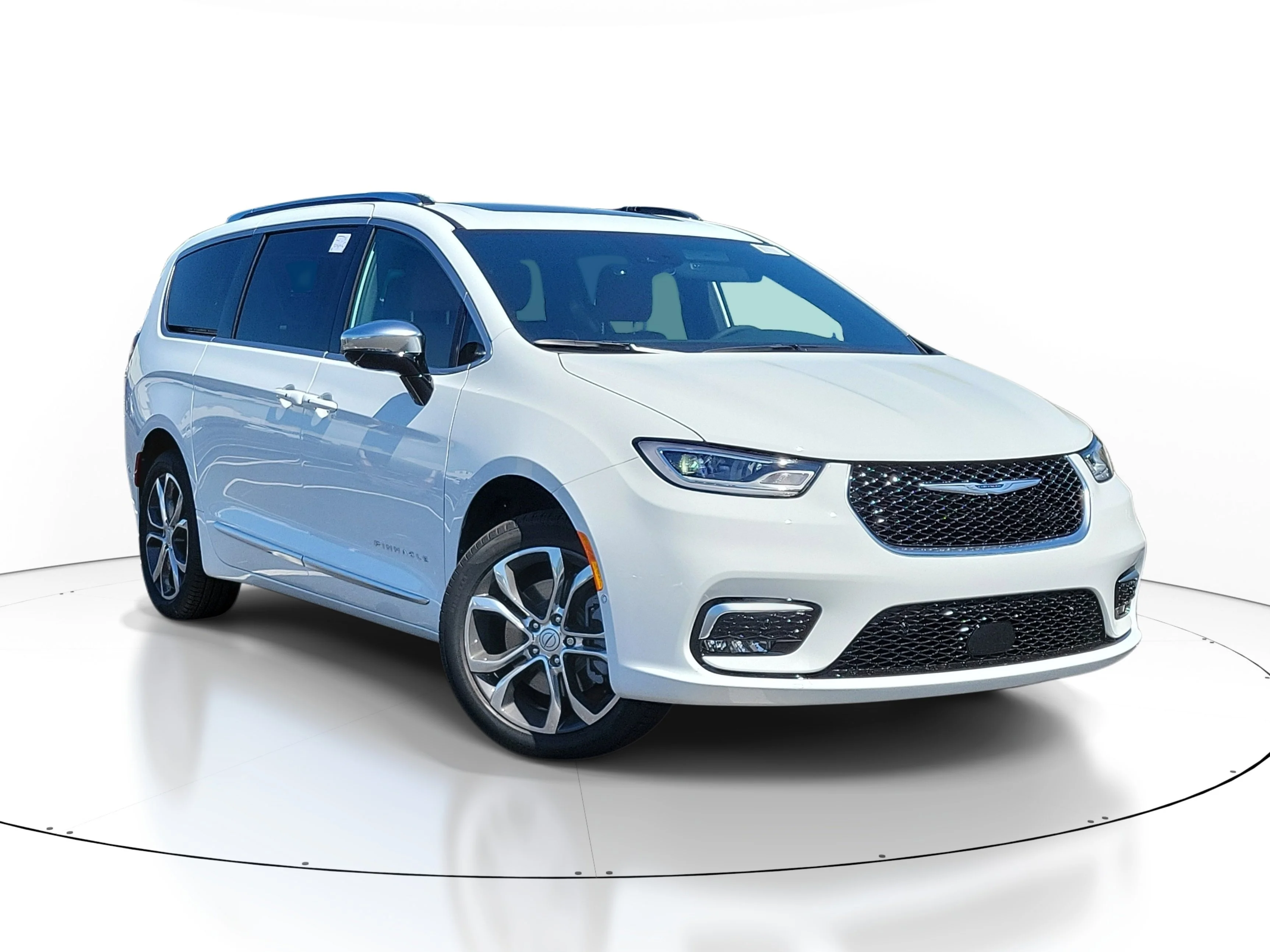 2026 Chrysler Pacifica Pinnacle AWD's photo
