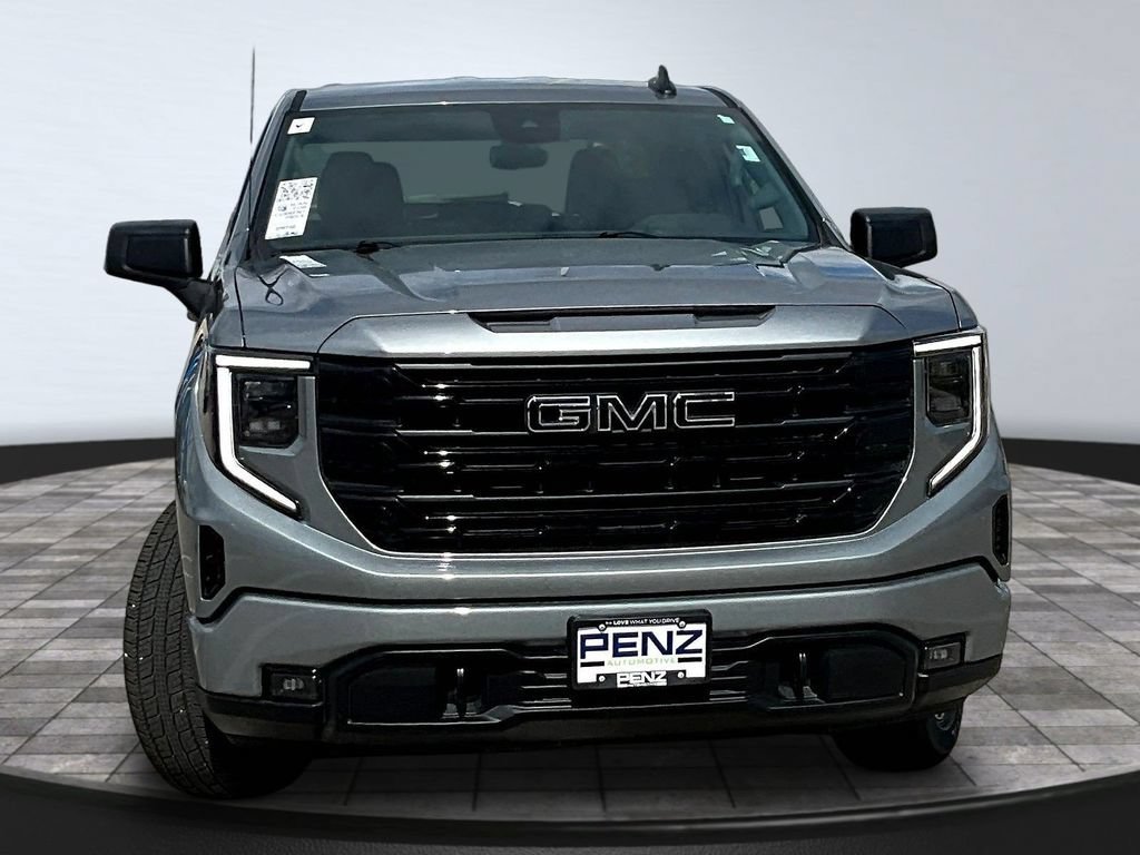 Used 2025 GMC Sierra 1500 Elevation with VIN 1GTRUCED5SZ222489 for sale in Spring Valley, Minnesota
