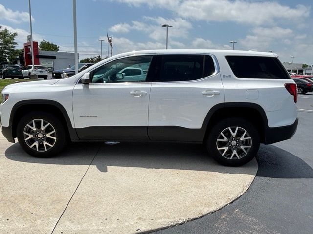 Used 2023 Summit White GMC SLE image 4