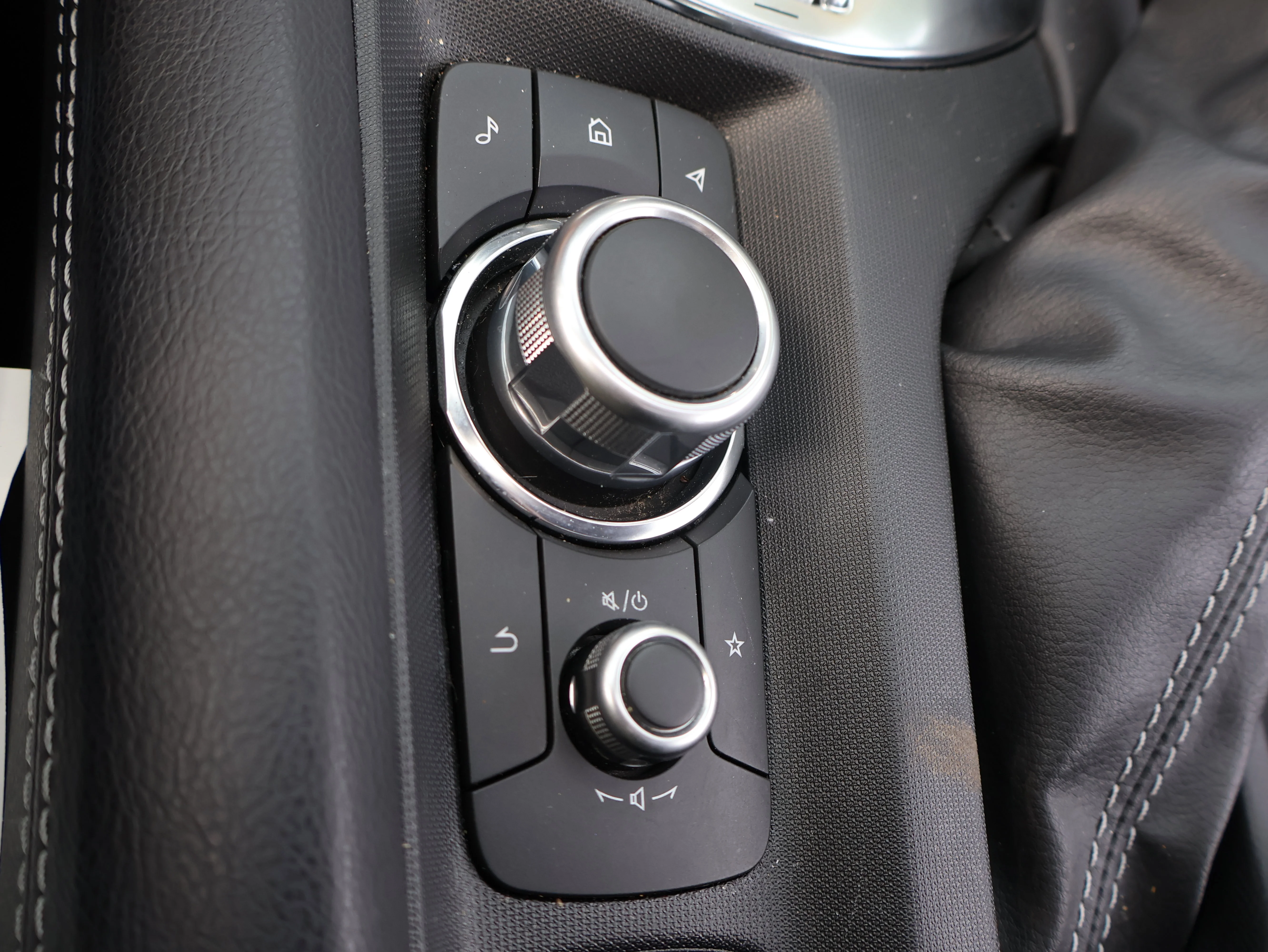 2024 Mazda MX-5 Miata RF Grand Touring - Photo 27
