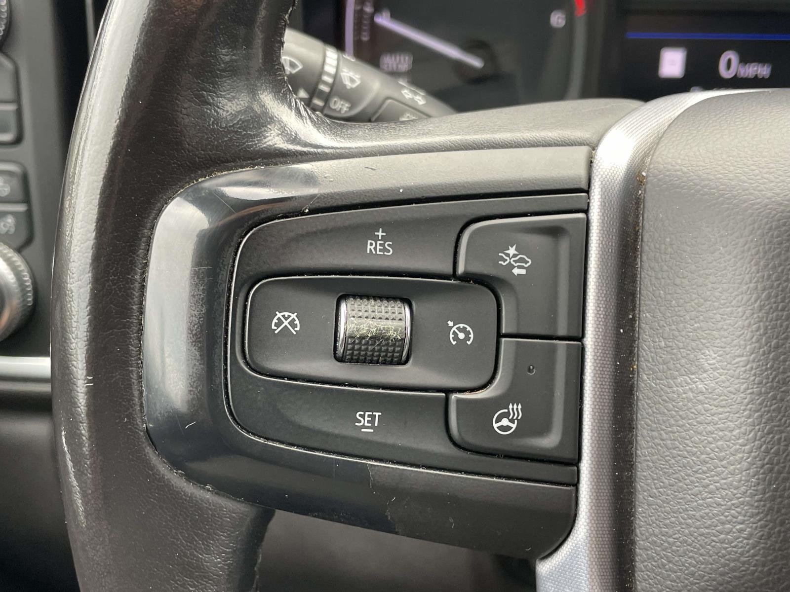 Used 2020 Dark Sky Metallic GMC SLT image 13