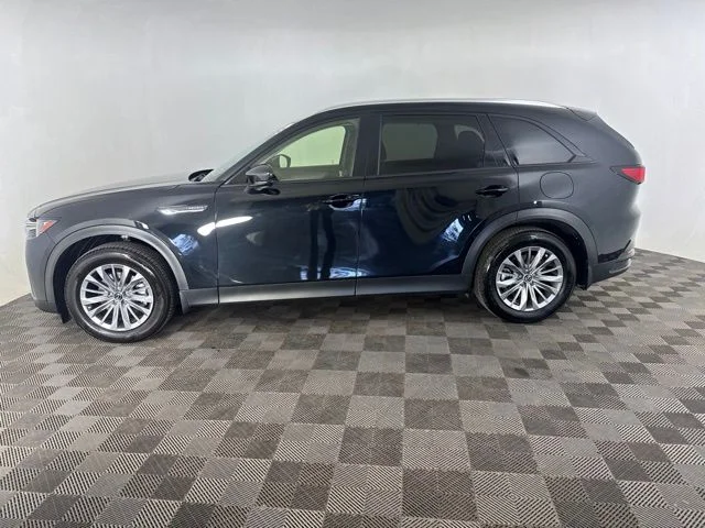 Used 2025 Black Mazda 3.3 Turbo Preferred image 8
