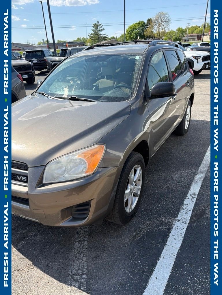 Used 2011 Brown Toyota Base image 1