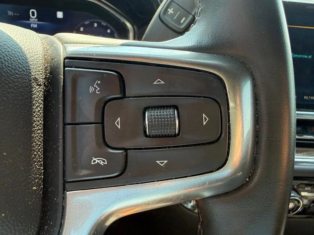 Used 2023 Red Chevrolet LT image 19