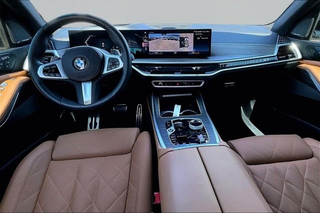 Used 2023 White BMW xDrive40i image 15
