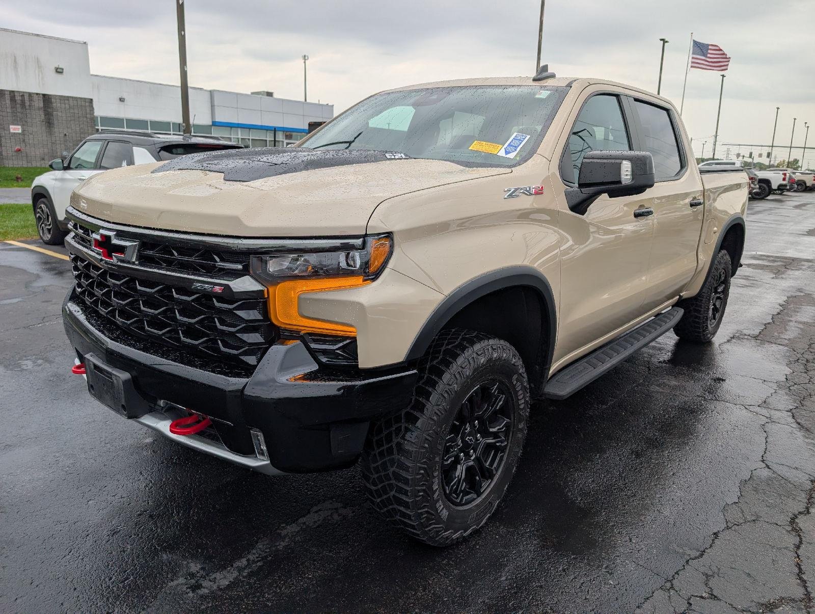 Used 2022 Sand Dune Metallic Chevrolet ZR2 image 4
