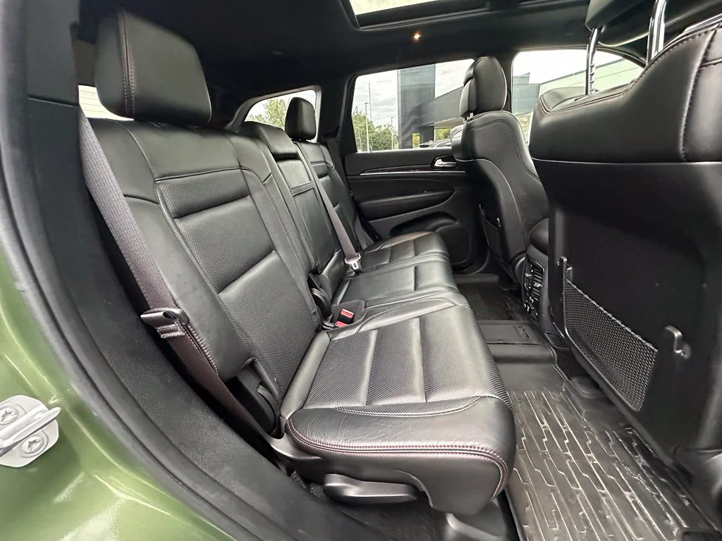 Used 2020 Green Metallic Clearcoat Jeep Trailhawk image 9