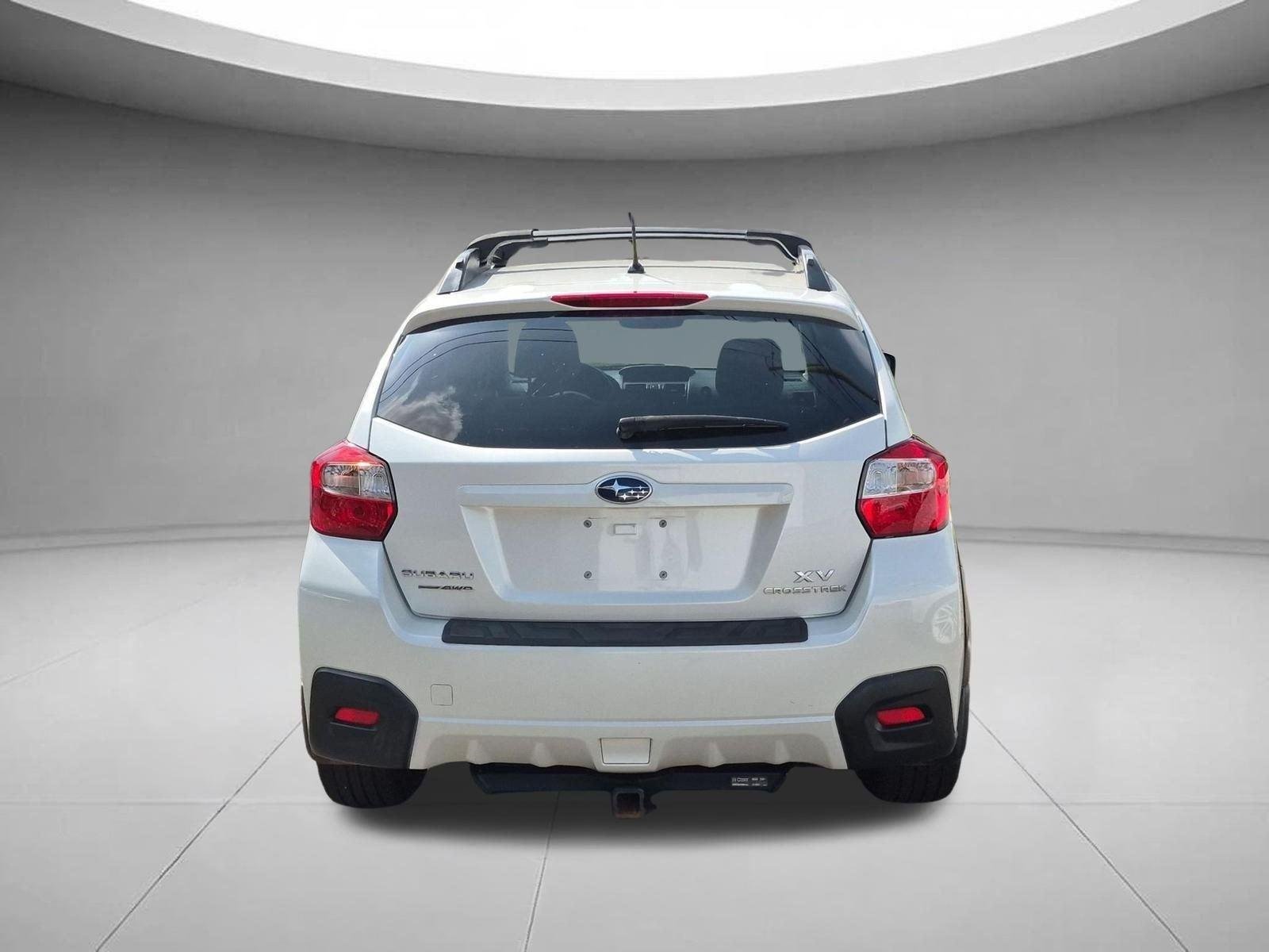 Used 2014 Satin White Pearl Subaru Premium image 4