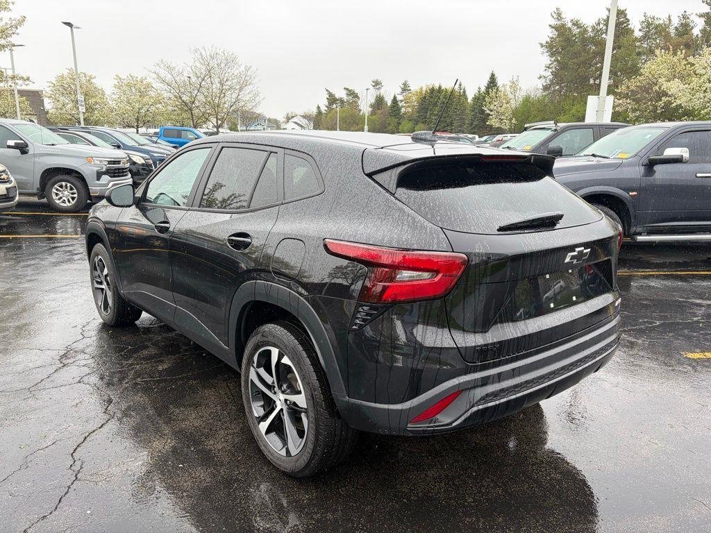 Used 2024 Black Metallic Chevrolet 1RS image 3
