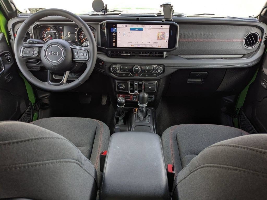 Used 2025 Mojito Clearcoat Jeep Rubicon image 25
