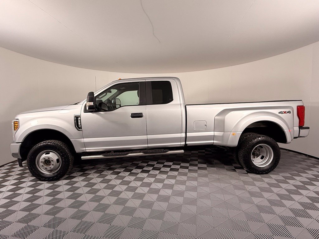 Used 2018 Ingot Silver Ford XL image 12