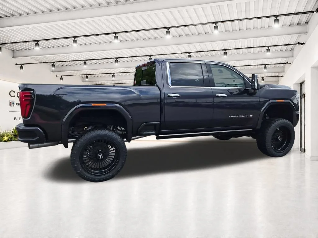 2026 GMC Sierra 2500HD Denali Ultimate - Photo 11