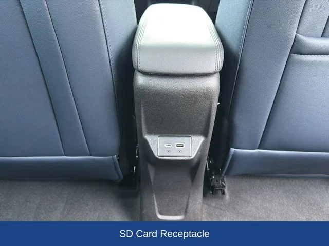 Used 2023 White Chevrolet Premier image 26