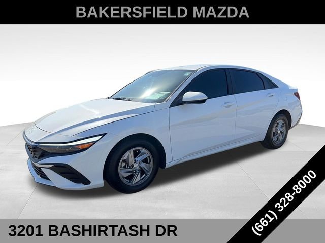2024 Hyundai Elantra SE