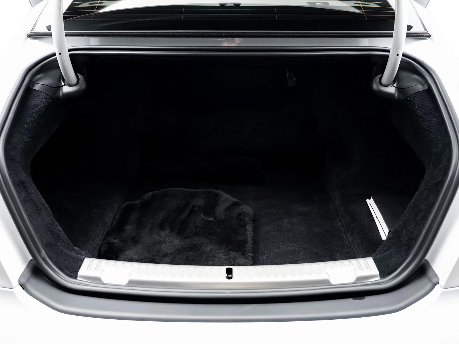 Used 2022 White Rolls-Royce Base image 58