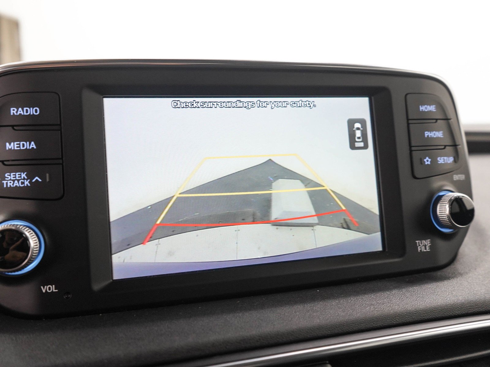 2020 Hyundai Santa Fe SE - Photo 28