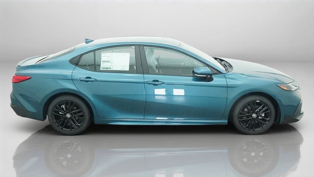 New 2026 Ocean Gem Toyota SE image 7