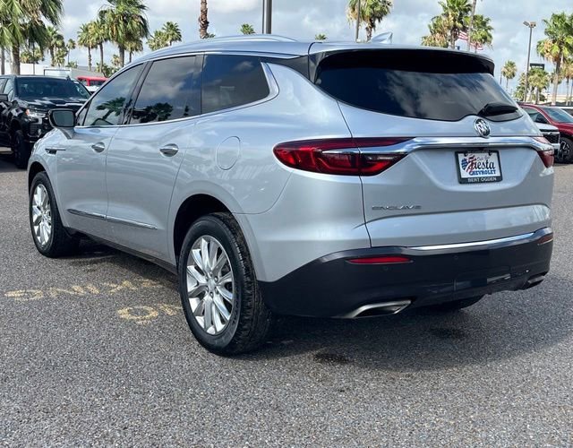 Used 2021 Includes Spectra Gray lower exterior accent color.) Buick Essence image 5