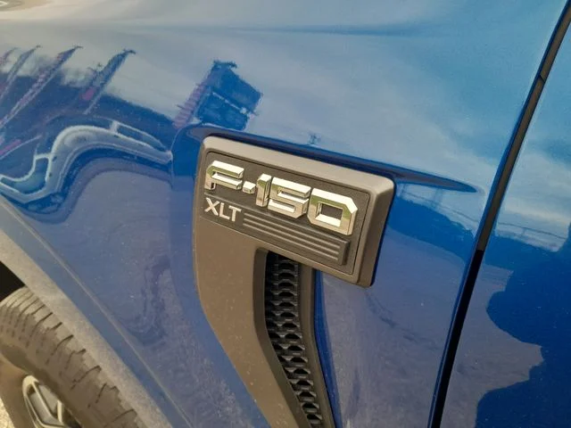 Used 2022 Blue Metallic Ford XLT image 56