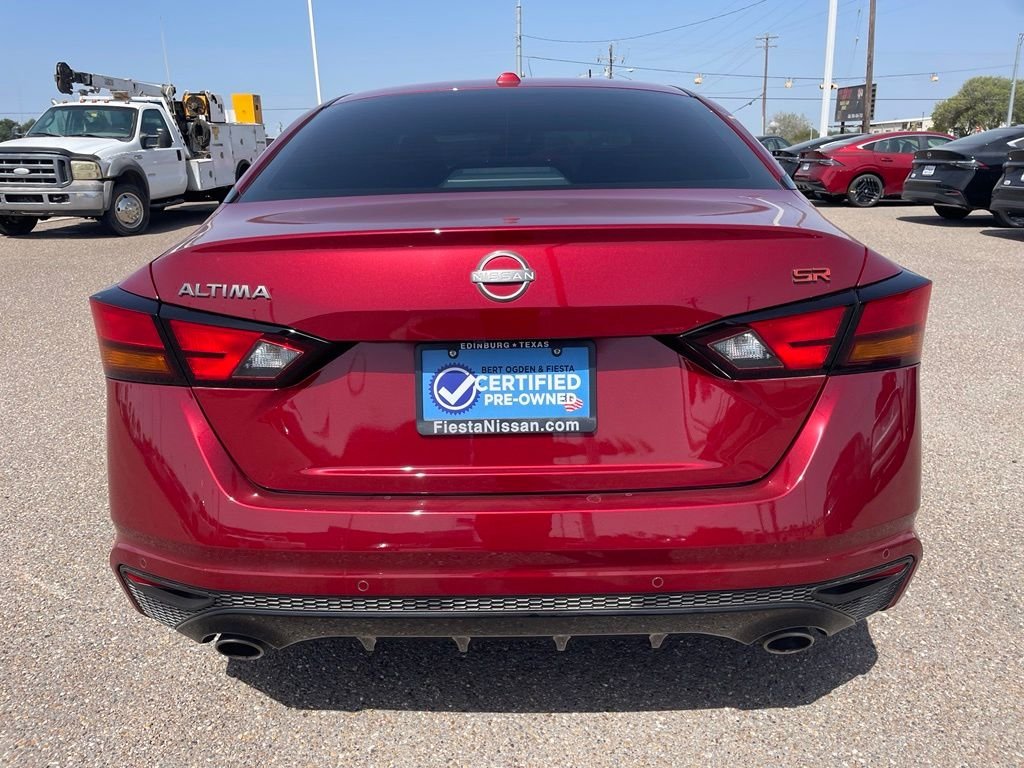 Used 2024 Red Nissan 2.5 SR image 6