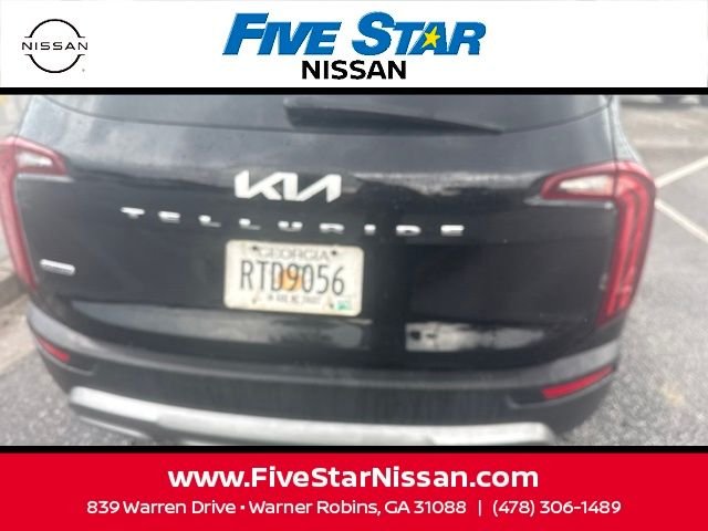 Used 2022 Black Kia SX image 6