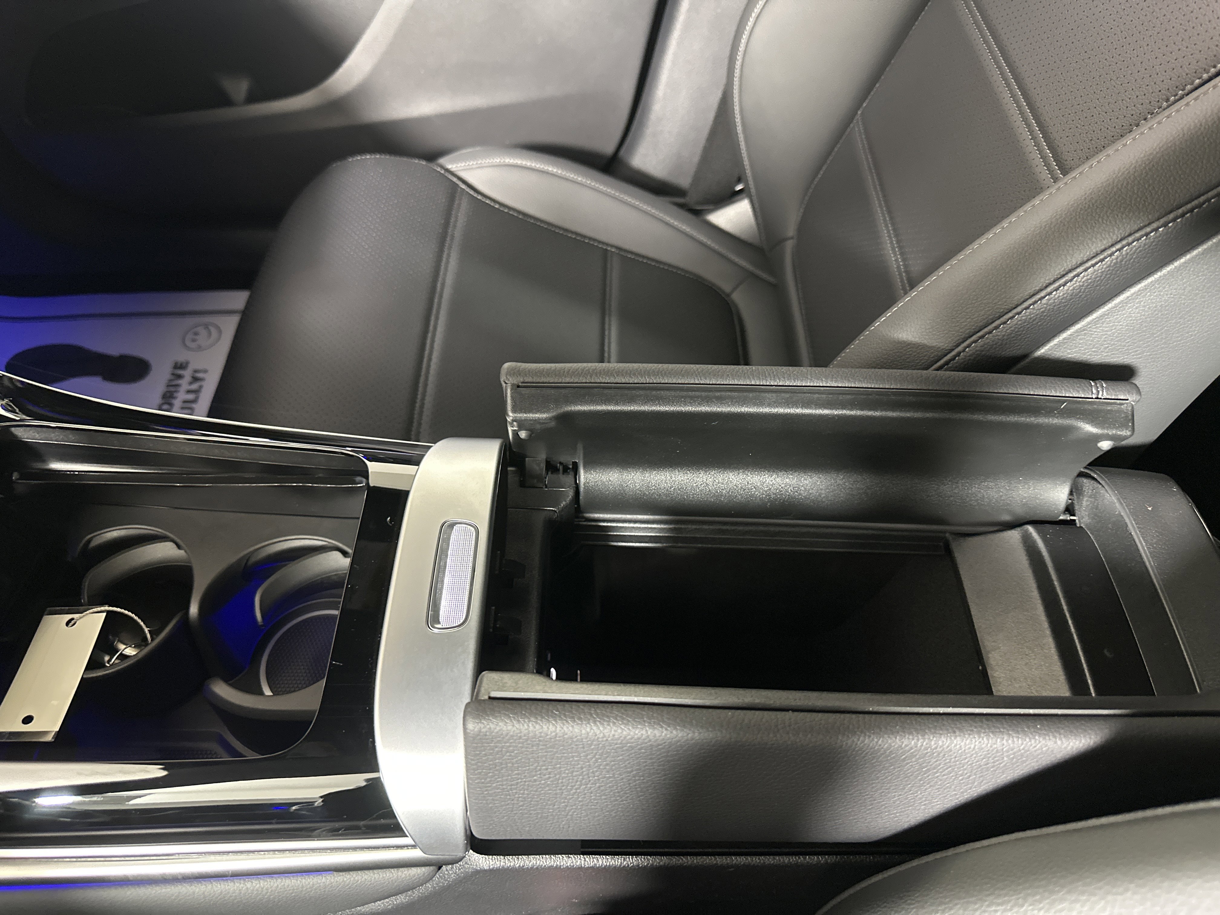 New 2026 Cirrus Silver Metallic Mercedes-Benz GLC 300 image 22