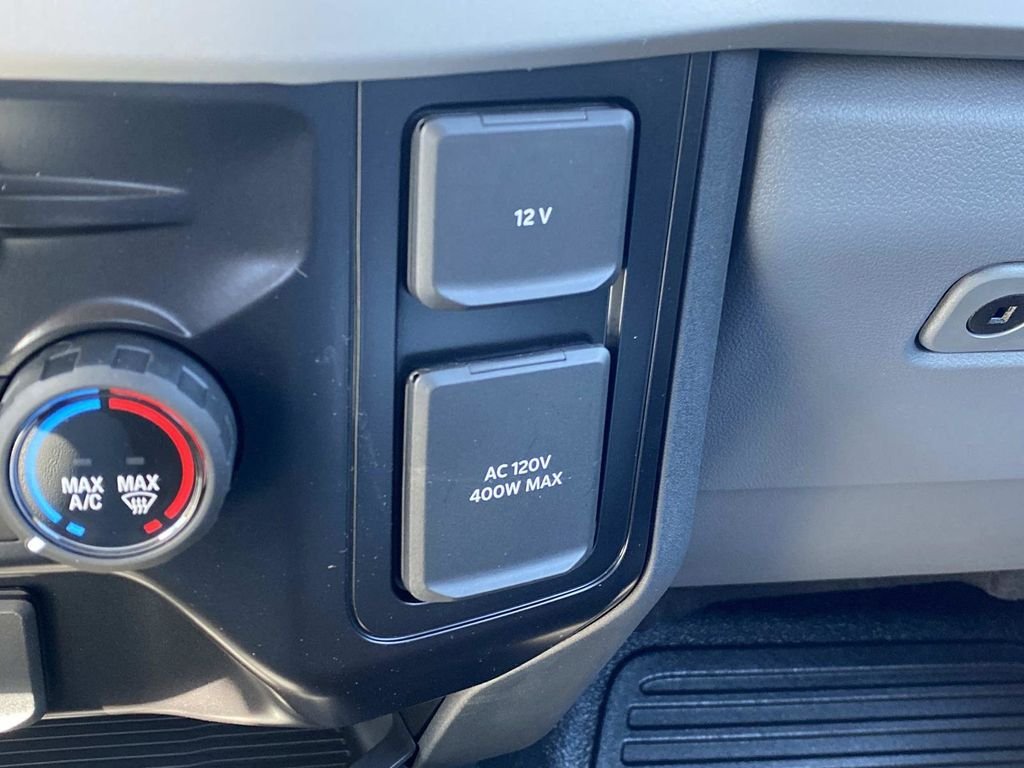 New 2026 Oxford White Ford F-450® XL image 17