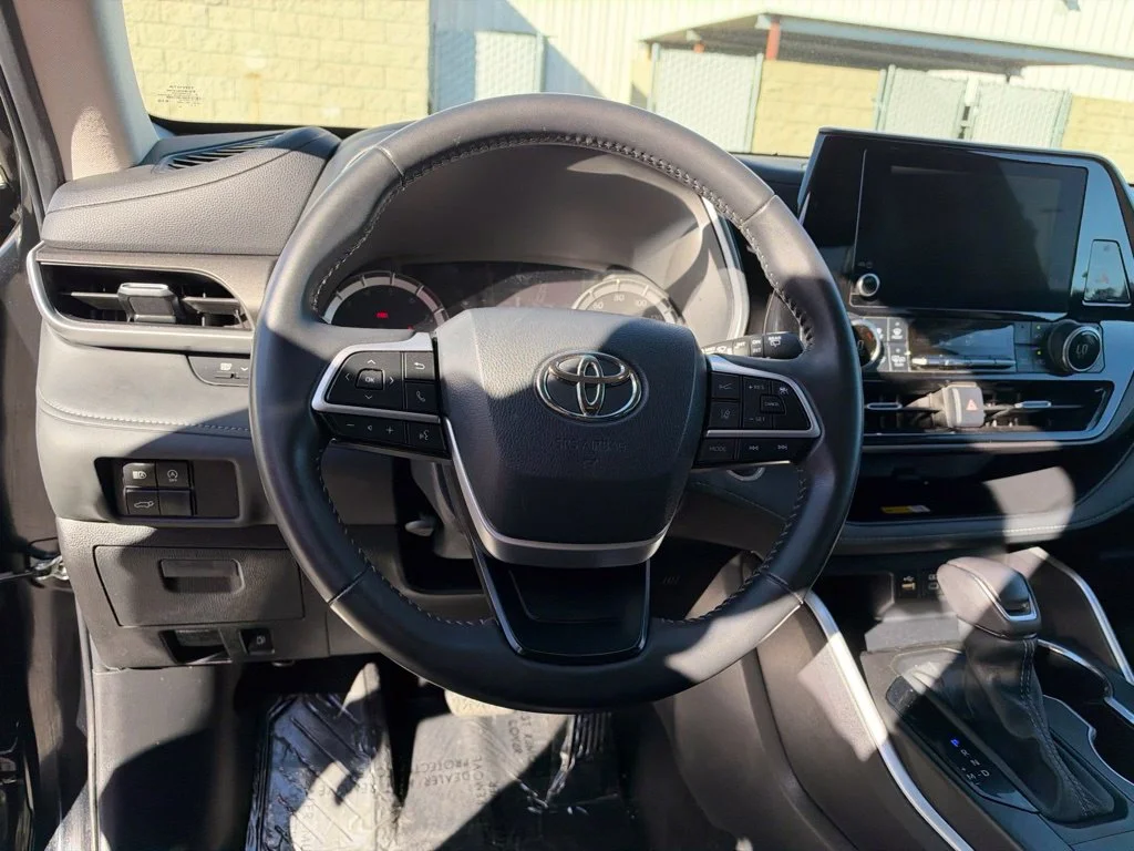 Used 2024 Black Toyota XLE image 16