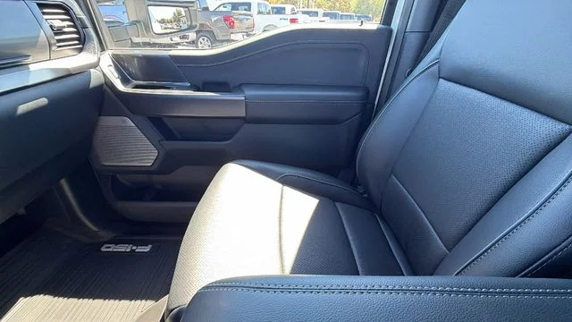 New 2026 Star White Metallic Tri-Coat Ford Lariat® image 26