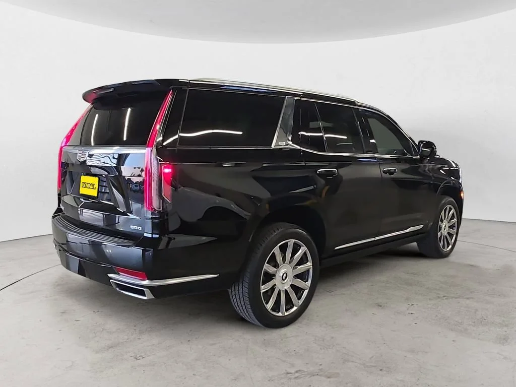 Used 2023 Black Raven Cadillac Premium Luxury Platinum image 5