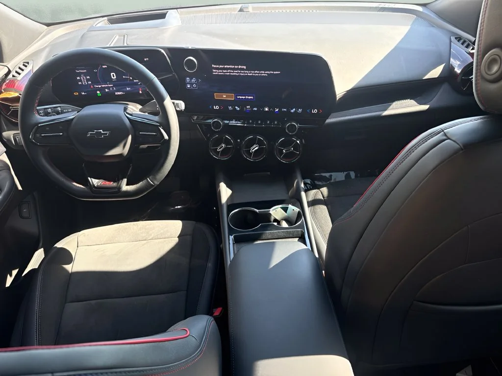 Used 2024 Summit White Chevrolet RS image 14