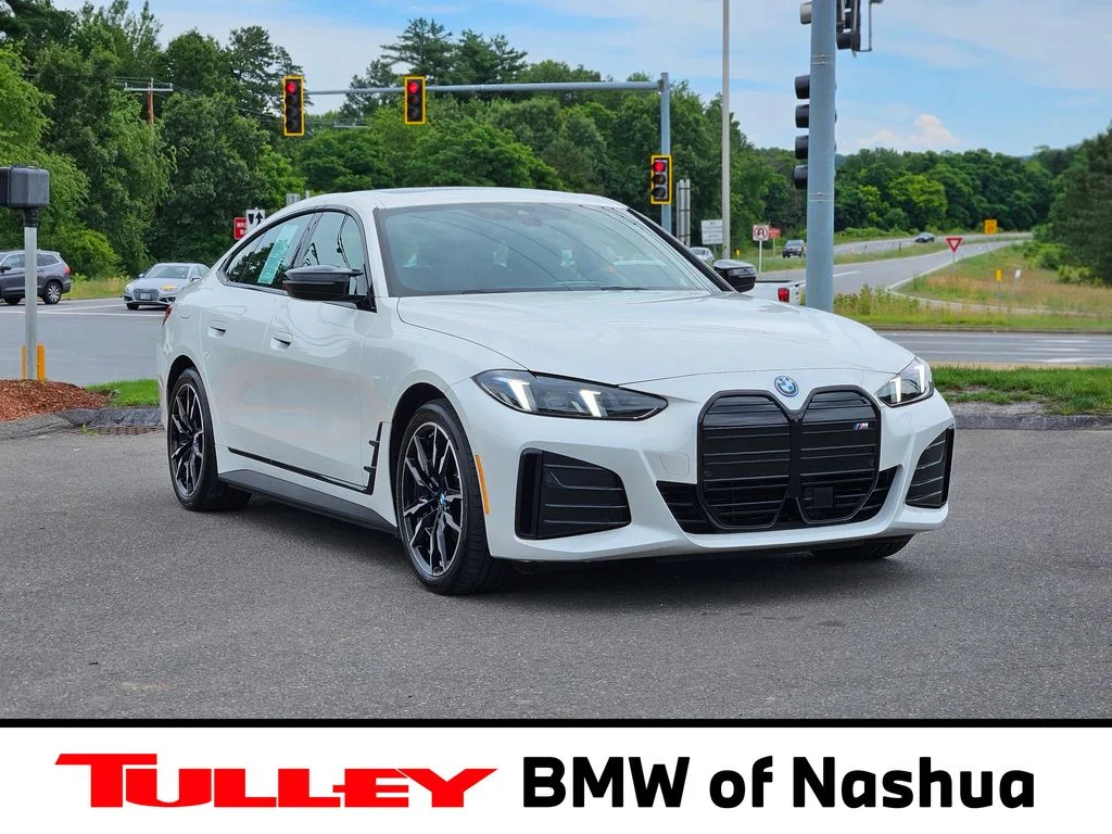 Used 2025 Mineral White Metallic BMW M50 image 1