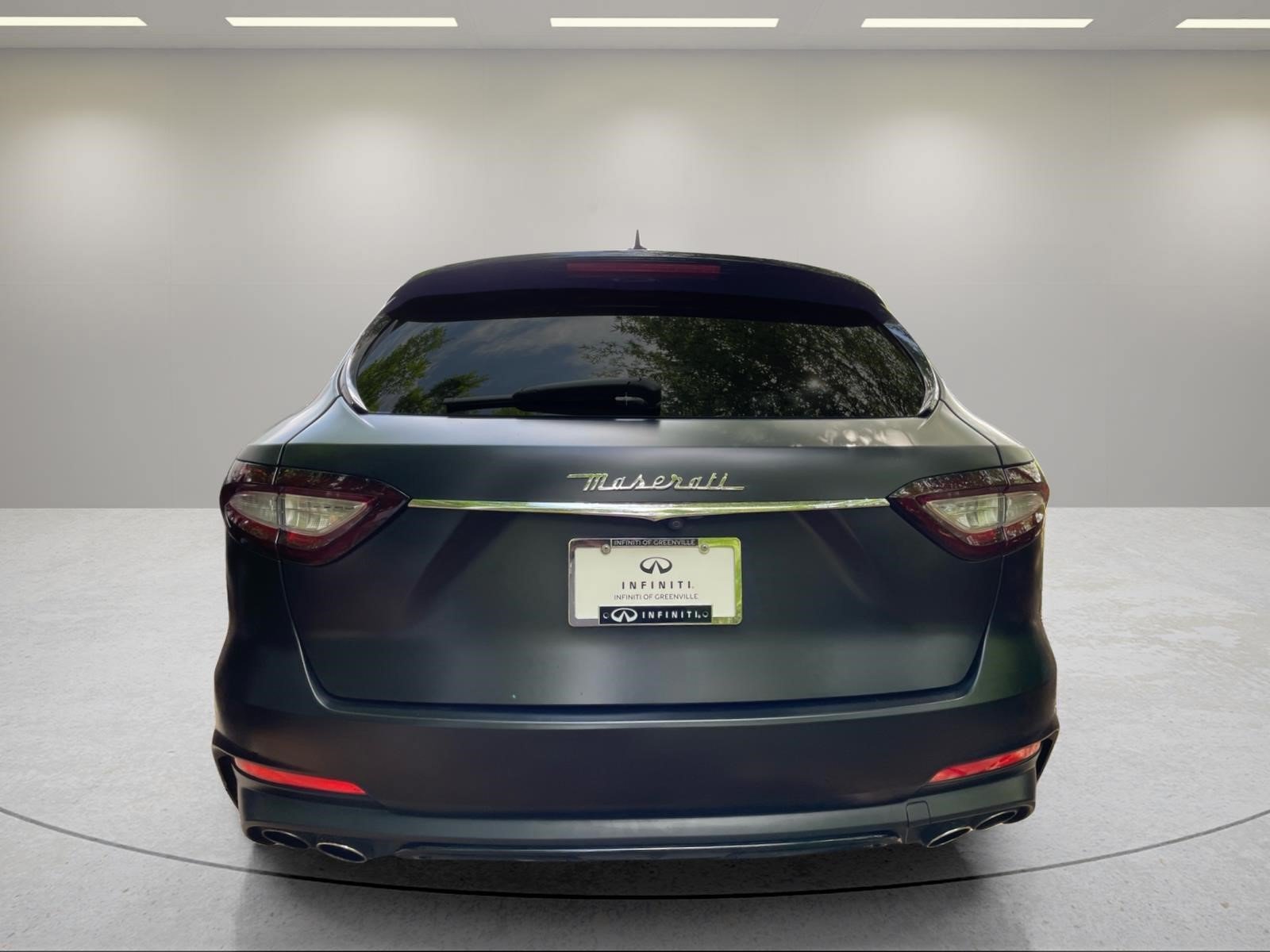 Used 2020  Maserati Base image 15
